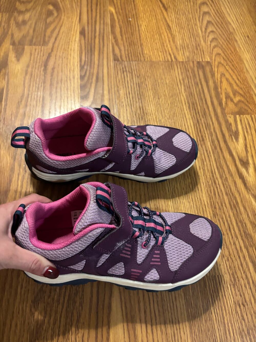 Merrell Pink/ Purple Hiking Trail Outdoors Athletic Exercise Shoes/ Sneakers